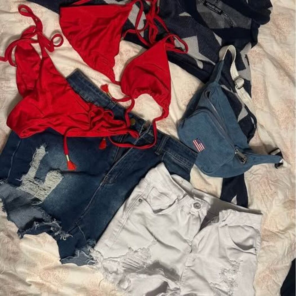 Patriotic clothing 5 item BUNDLE size medium